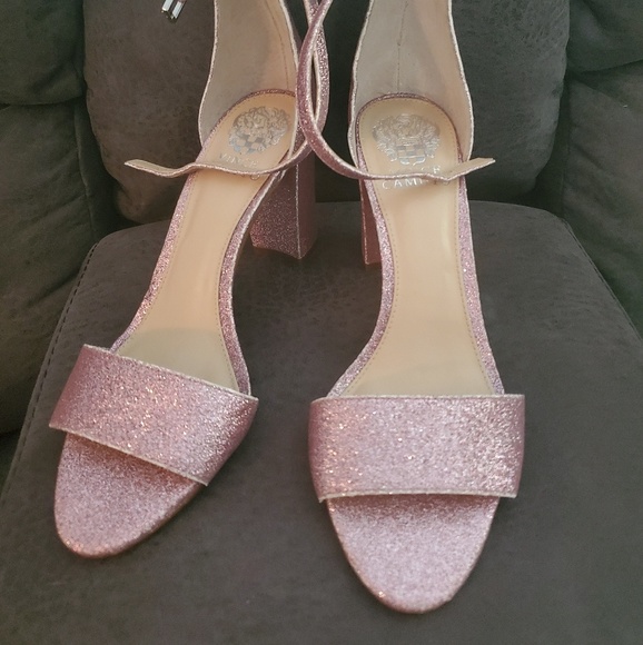 Vince Camuto Shoes - Vince Camuto Pink Glitter Heels